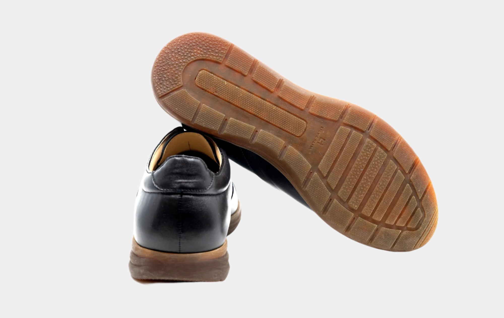 Baylor men's black sneakers